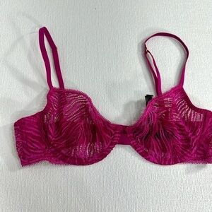 Victoria’s Secret unlined lace purple bra size 34B